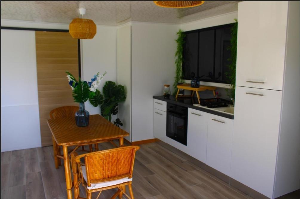 Ferienwohnung Les Tropiques De La Baie Ponthoile Exterior foto